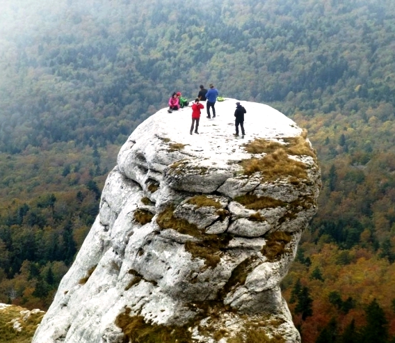 Stunning rocky outcrop Klanjalica on Licka Pljesivica
